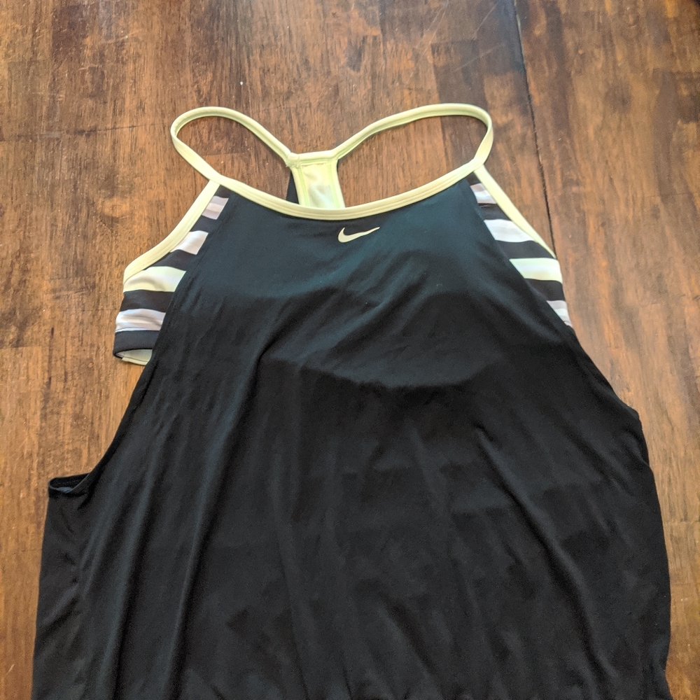 Nike ladies xl tankini xlg. (Top only)